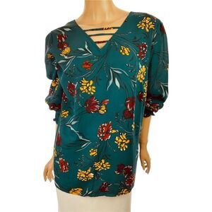 Maurices Size Plus 0X Blouse Top Green w Gold & Red Flowers V-Neck Elastic Cuffs